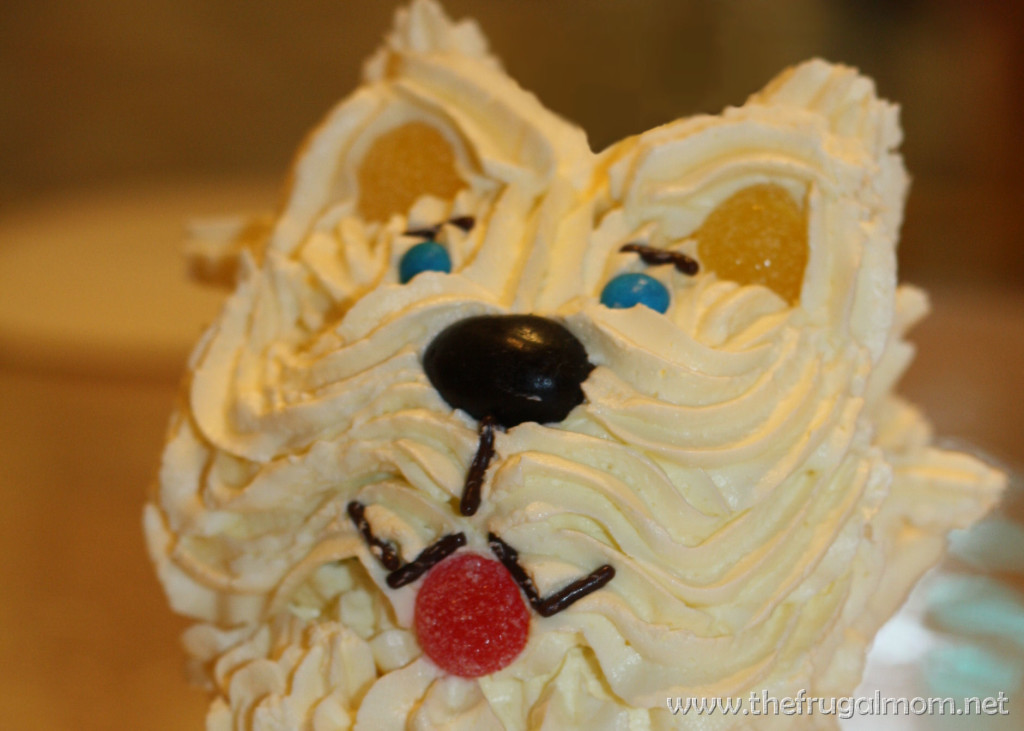 puppy dog cupcake