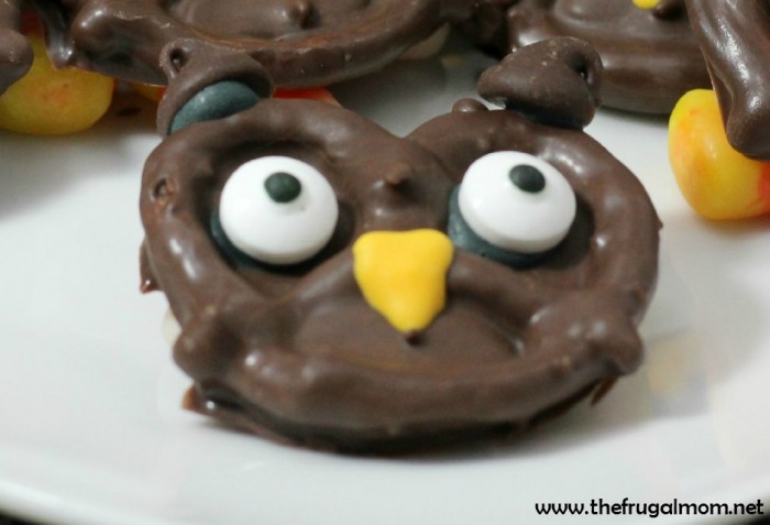 Chocolate pretzel owls