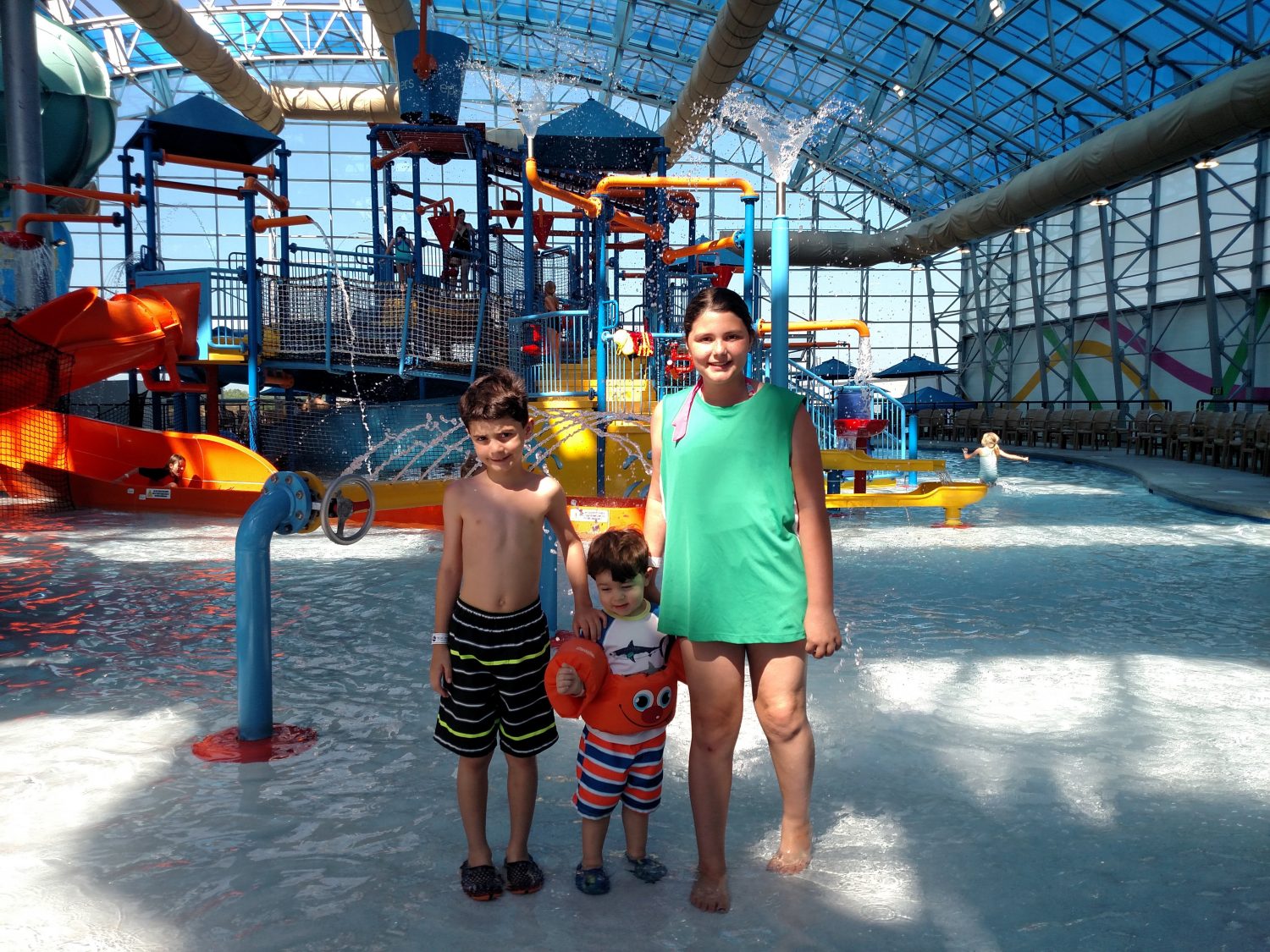 Epic Waters Indoor Waterpark In Grand Prairie | #EpicWatersGP | Hustle ...