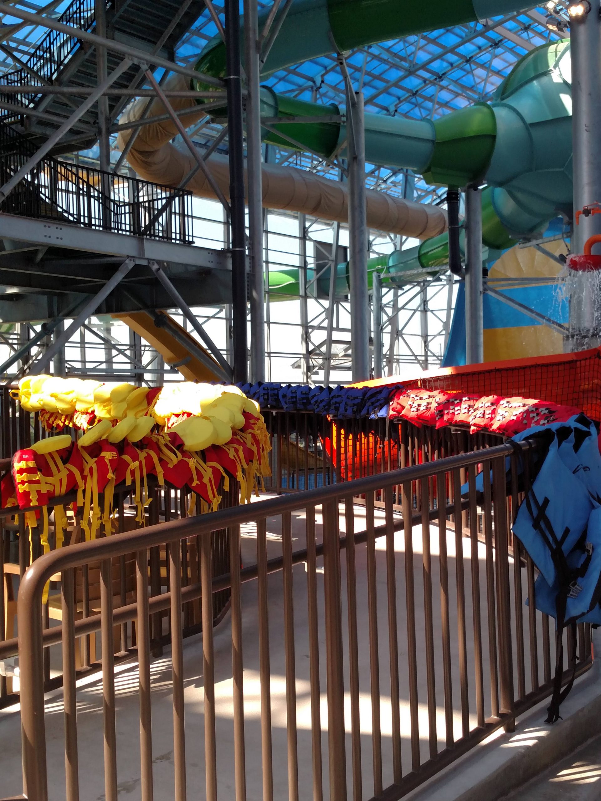 Epic Waters Indoor Waterpark In Grand Prairie | #EpicWatersGP | Hustle ...